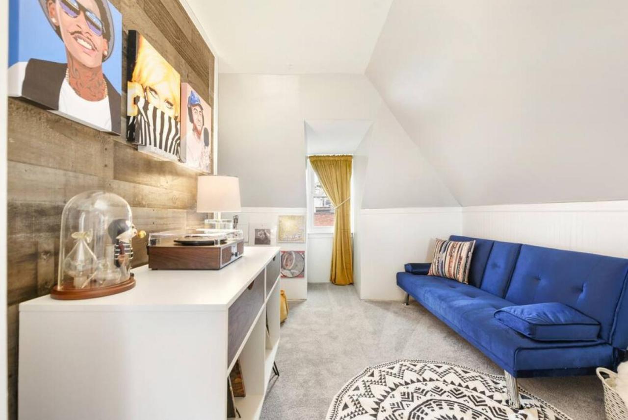 The Geneva - Colorful In A Great Location Holiday home Pittsburgh