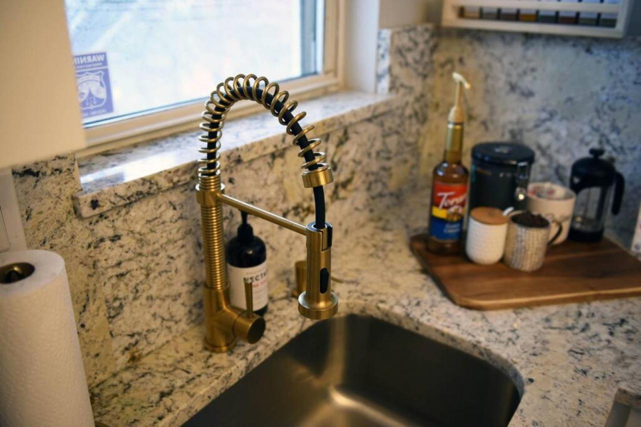 The Geneva - Colorful In A Great Location Holiday home Pittsburgh